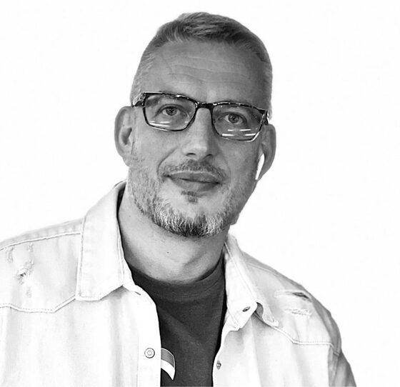 Dr Roman Lazarev