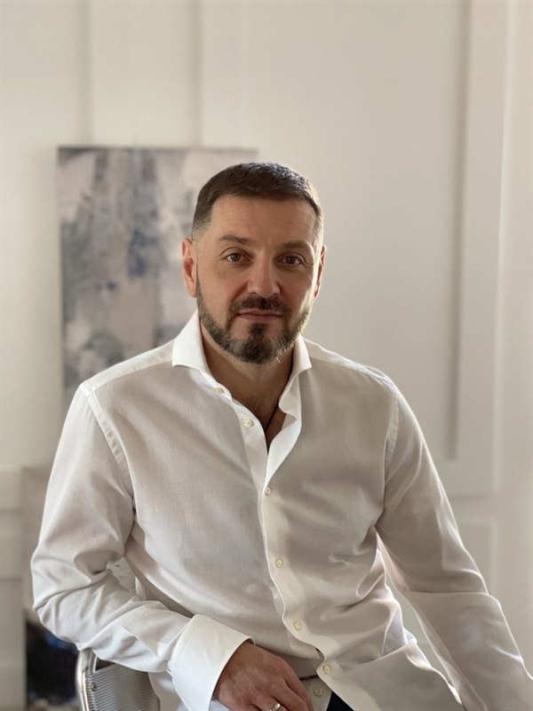 Dr Valerii Meshcheriakov
